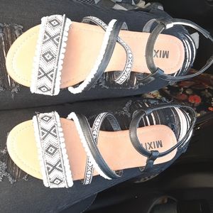Mixit sandals